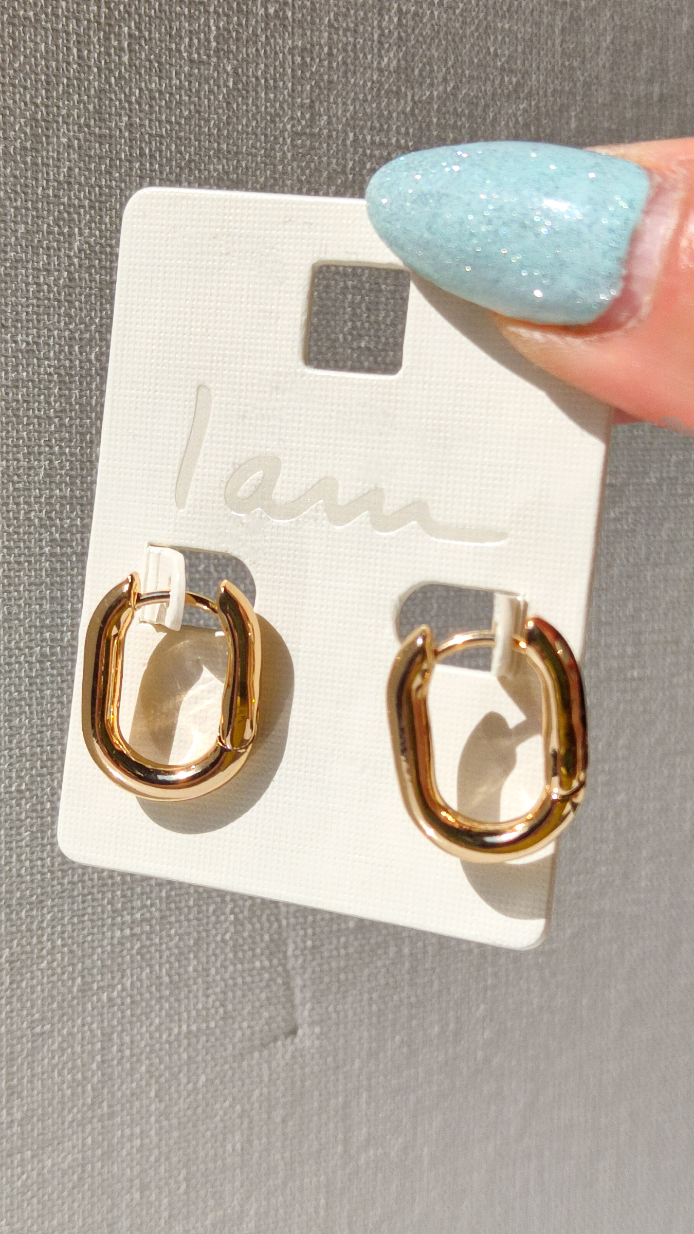 گوشواره بارکد دار برند i am مدل حلقه‌ای بیضی